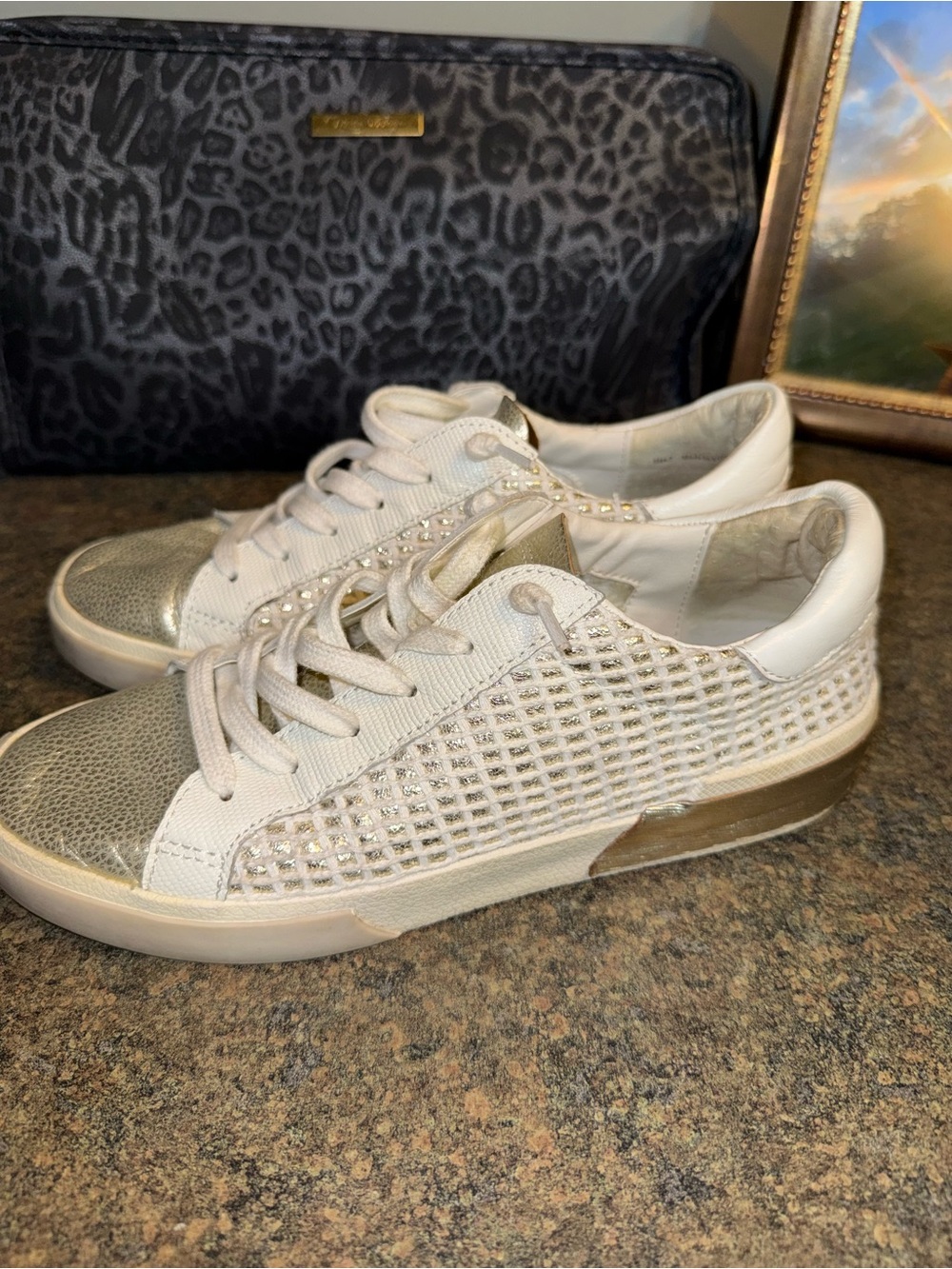 Dolce Vita size 7